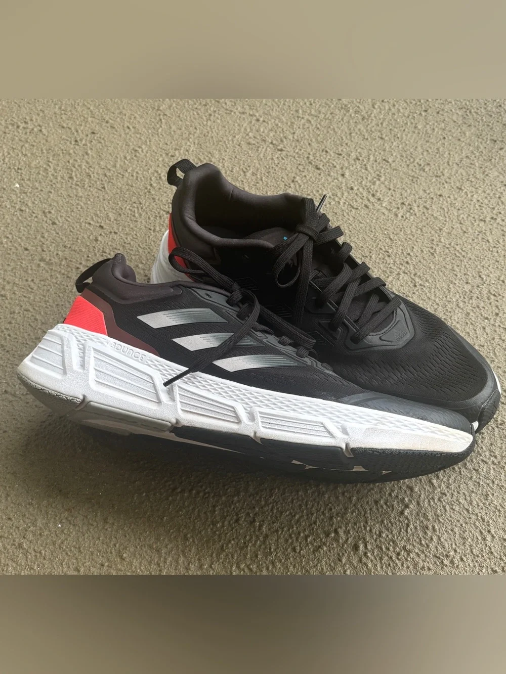 Adidas Questar Men's Size 12 Black Matte Silver Running Shoes Sneakers GZ0632